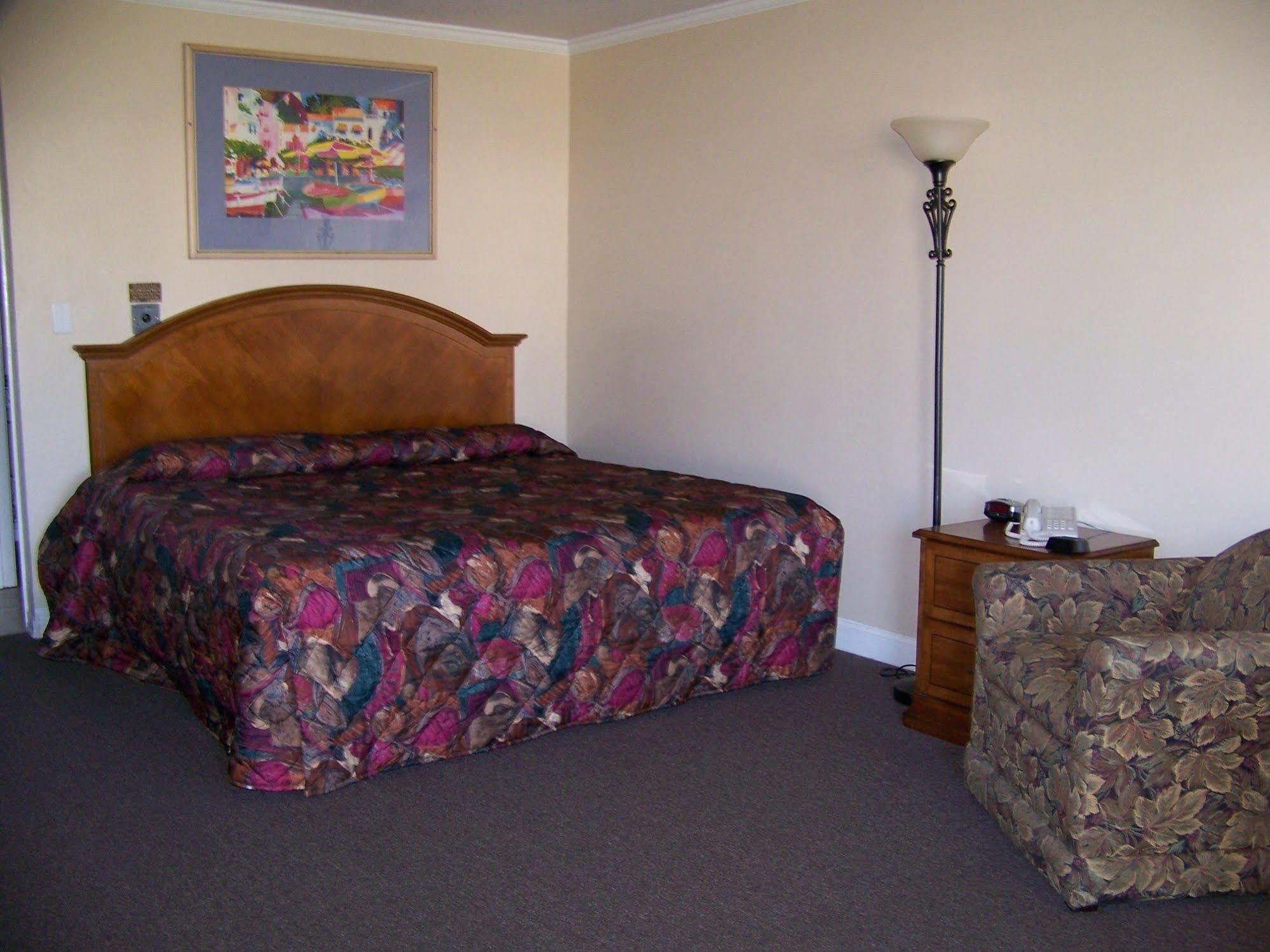 Emerald Sands Inn Milton Kültér fotó